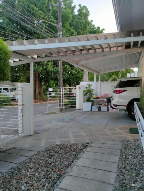 200 sqm 4-BR House for Rent in Filinvest 1, Quezon City