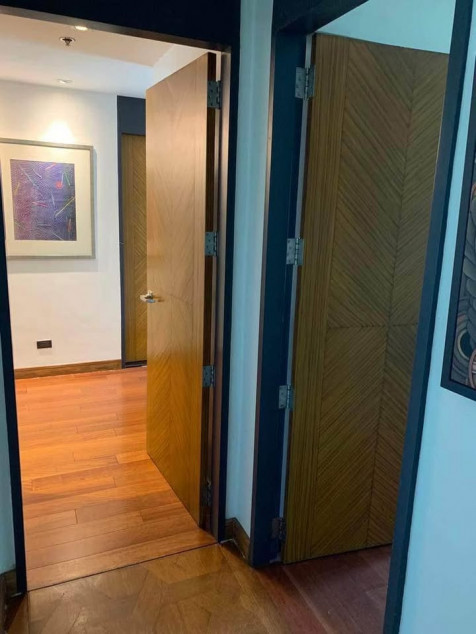 135 sqm 2-BR Condo for Rent at The Shang Grand, Makati City