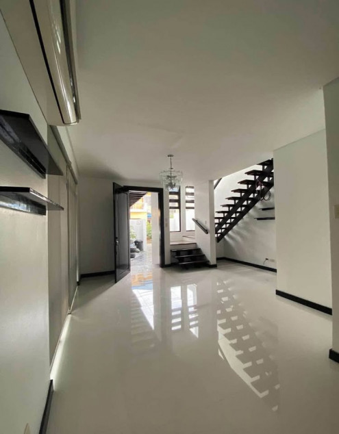 150 sqm 4-BR House for Sale in Levitown, Betterliving, Parañaque City