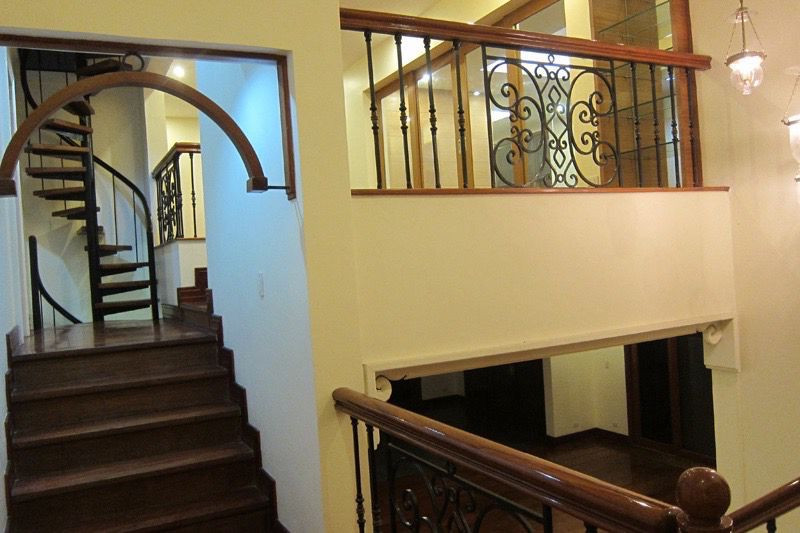 1000 sqm 3BR House for Rent at Dasmariñas Village, Makati City