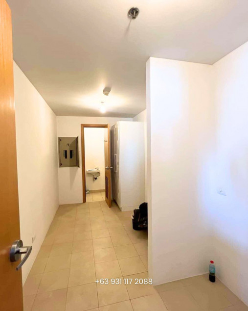 2BR Condo with Parking for Sale -  Park Point Residences, Cebu Business Park