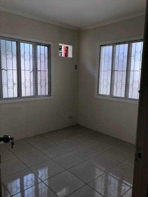 200 sqm 3BR Bungalow House for Rent at BF Homes, Las Piñas City