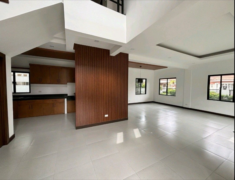 300 sqm 4BR House for Sale at Filinvest East Homes, Cainta, Rizal