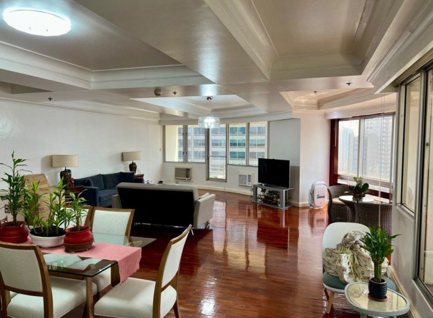 189 sqm 2BR For Sale in Easton Place, Makati City