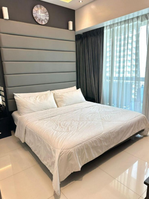 151 sqm 2BR For Sale in The Frabella, Makati City