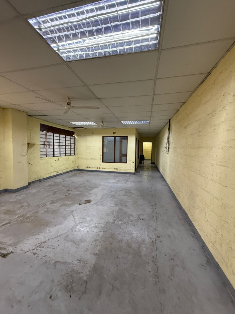 1,100 sqm Warehouse for Rent in Pasig City