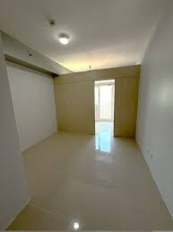 1BR with Balcony Unit for Sale in Grass Residences