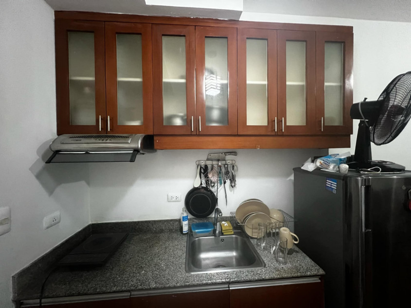 For Sale 1 Bedroom Fully Furnished Condo Unit At The Linear, Makati City