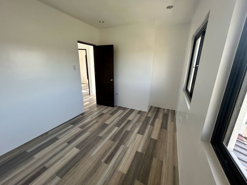 Kota Keluarga Modern Beach House