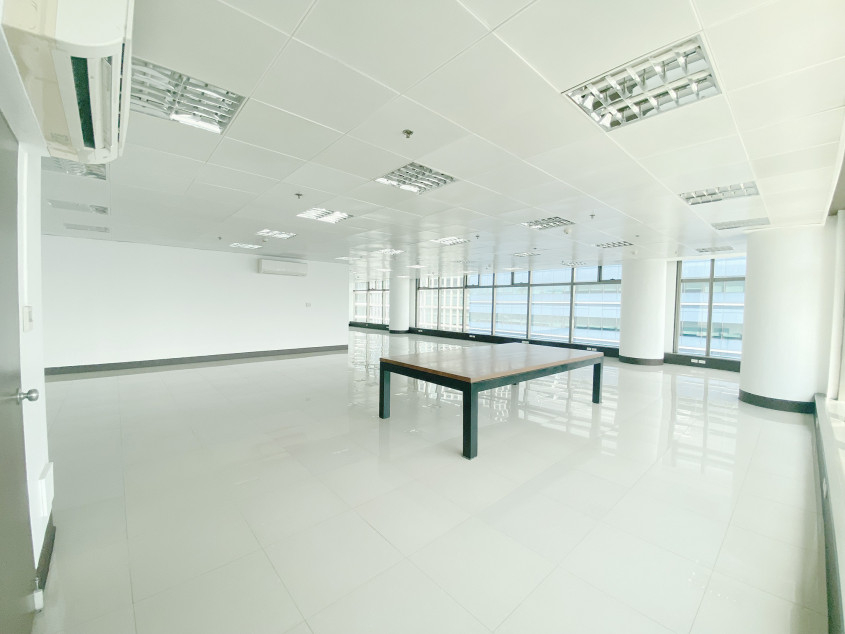BGC Office For Lease in Trade and Finance Tower