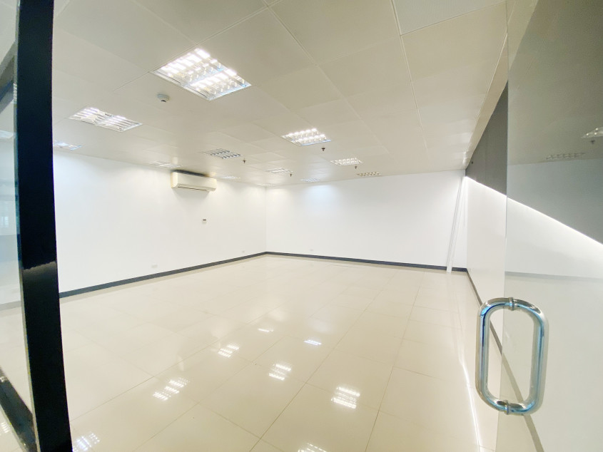210 SQM BGC Office For Lease in Trade and Finance Tower (PEZA-Accredited)