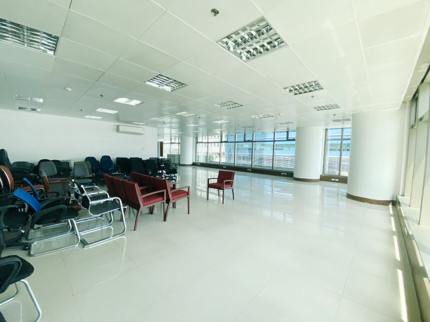 BGC Office For Lease | Trade and Finance Tower (PEZA, Good for BPO) 1027