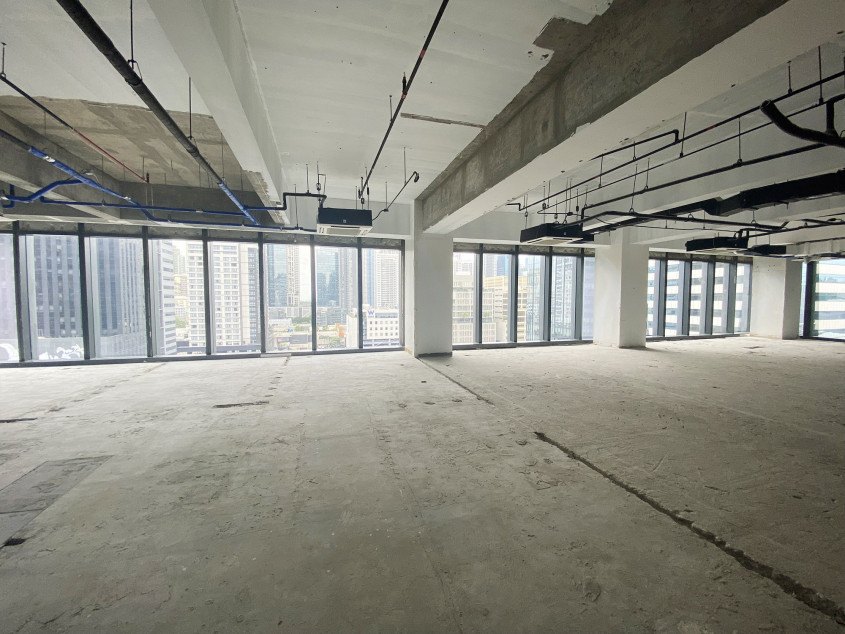 BGC Office Space For Lease in Menarco Tower (Bare or Fitted)