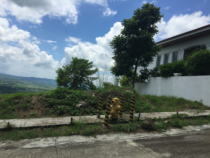 349 sqm Prime Residential Hilltop lot in The Peak Terrazas de Punta Fuego, Nasugbu, Batangas