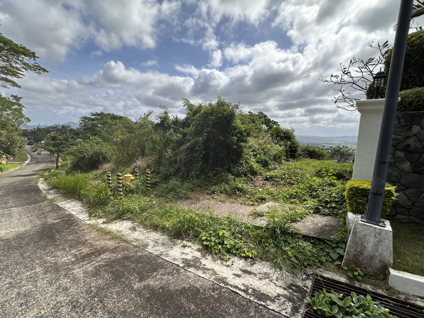 349 sqm Prime Residential Hilltop lot in The Peak Terrazas de Punta Fuego, Nasugbu, Batangas