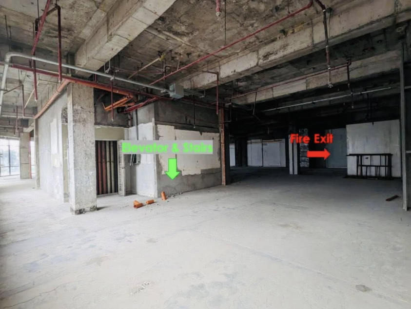 Tomas Morato QC Commercial Space for Rent / Lease