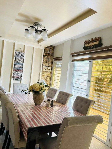 Bacoor House & Lot for Sale: Vista Verde South Executive Village