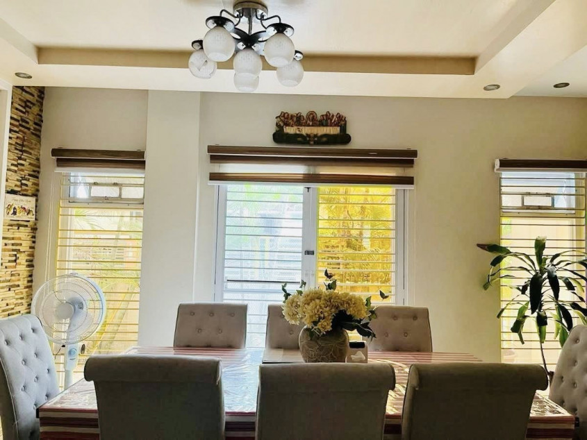 Bacoor House & Lot for Sale: Vista Verde South Executive Village