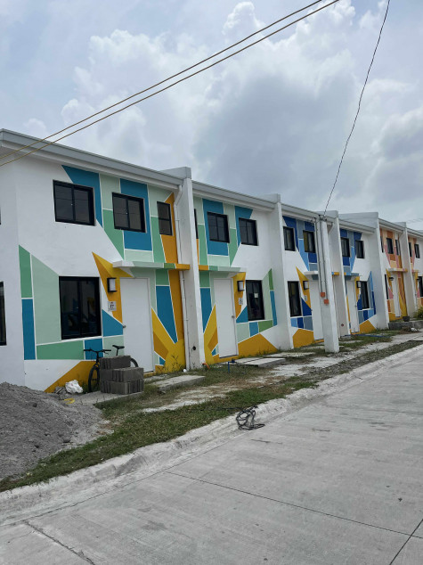 Pasinaya Homes in Magalang, Pampanga RFO UNIT