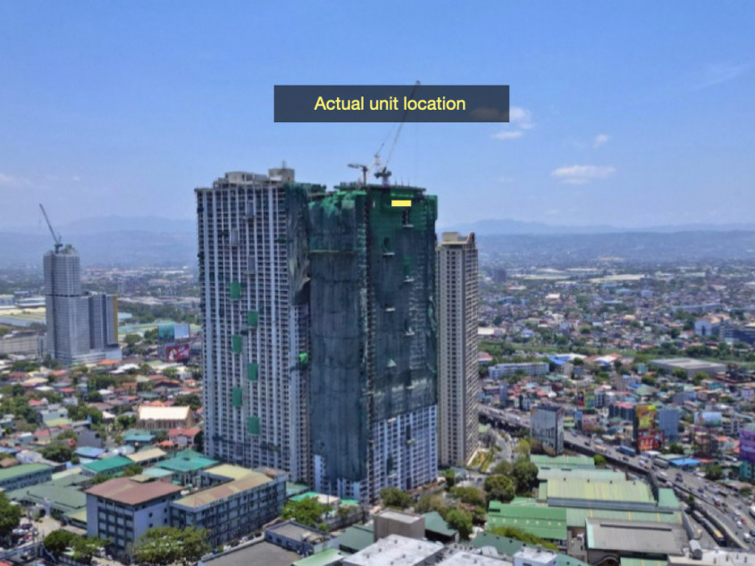 Large 4 bedroom penthouse with spectacular BGC view and 2-parking spaces.