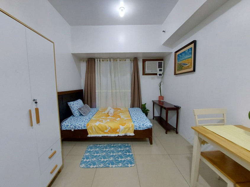 Beacon Studio for Sale - Clean title