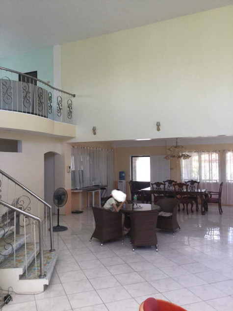 Two-story reinforced concrete building. There is an open ceiling space.