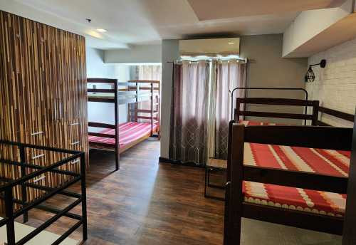 For Sale Victoria  De Makati 1 BR Big Cut  unit 2004A