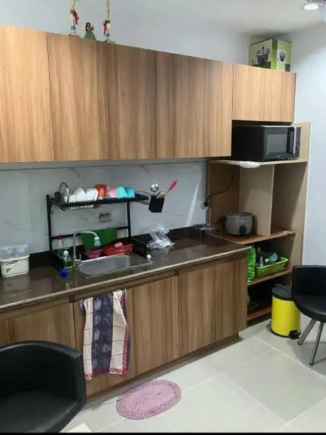 130 sqm townhouse in Diliman for sale