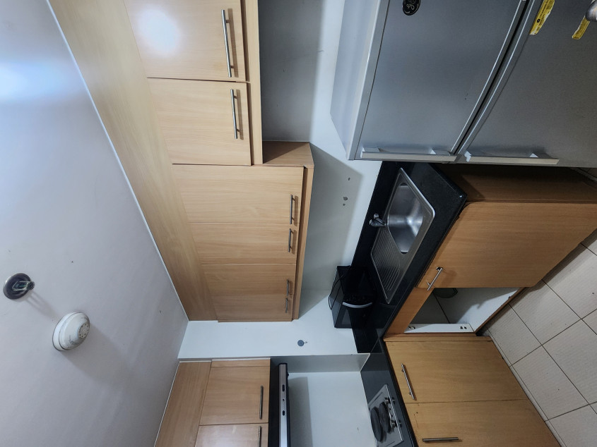 Oriental Garden Makati 2BR end unit for sale