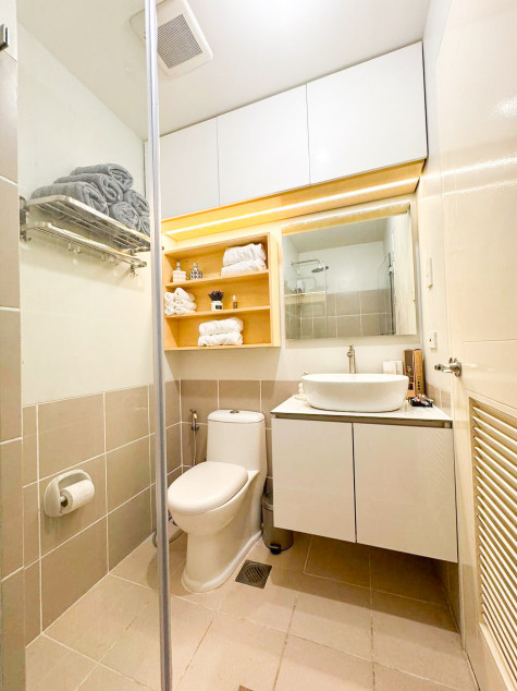 Fully Furnished Aesthetic 1BR Condo for Rent - Pasay City