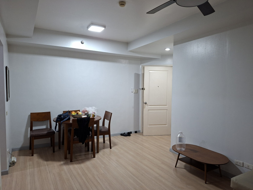 Prime Makati Living | Grand Soho Condo Unit 706 for Sale