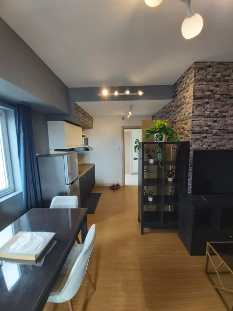 FOR SALE: 1BR in Grace Residences – Big Corner unit Fully Furnished – Below Market Price 4.9M