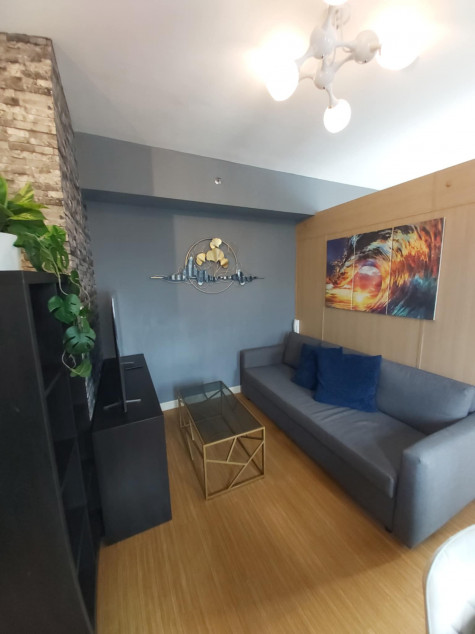 FOR SALE: 1BR in Grace Residences – Big Corner unit Fully Furnished – Below Market Price 4.9M
