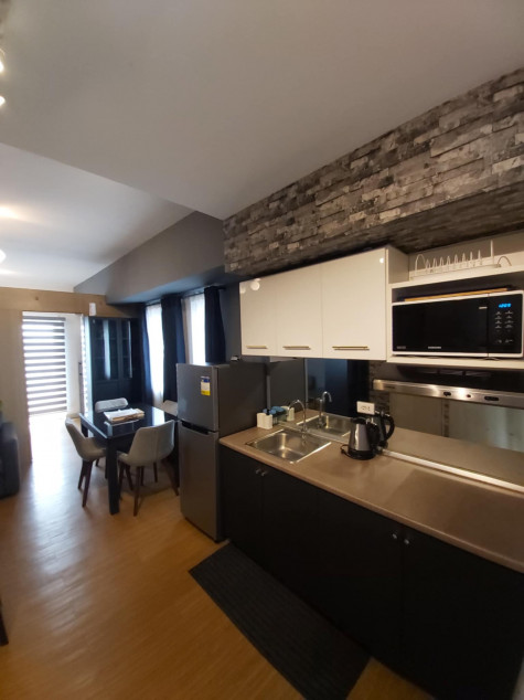 FOR SALE: 1BR in Grace Residences – Big Corner unit Fully Furnished – Below Market Price 4.9M