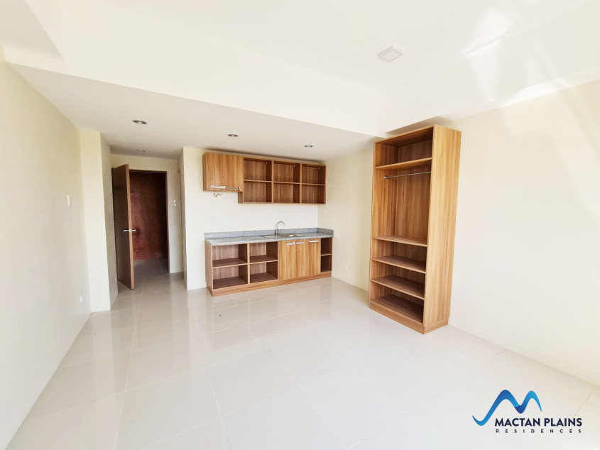 condo for sale near mactan newtown