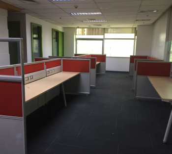 For Lease McKinley Hill Semi-Furnished Whole Floor Office Space for BPO 24/7
