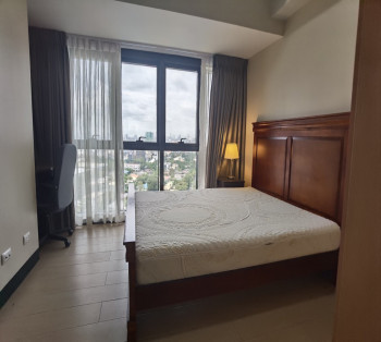 1bedroom with balcong facing Bel-Air Makati