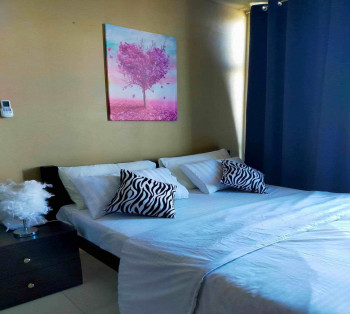 For Rent: Penthouse At Knightsbridge Residences