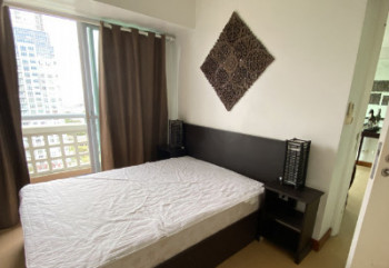 1BR Unit Vivant Flats Condominium Alabang, Muntinlupa