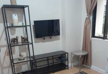 Fully Furnished 1 Bedroom Condo - Lower Floor With View Of Tennis Court In Taguig