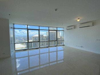 3BR East Gallery Place BGC for sale