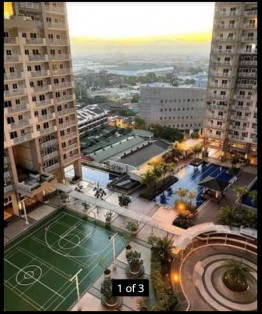 Lumiere Resdences - 3 bedroom end unit converted to a 2 bedroom unit; 2 full bathrooms; 83 sq. mtr.