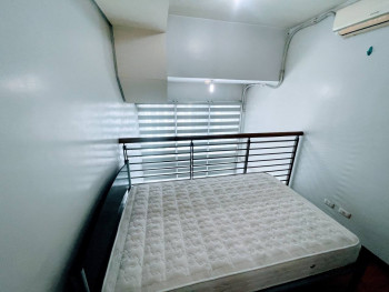 Eton Emerald Lofts, Fully-furnished 1 BR Unit