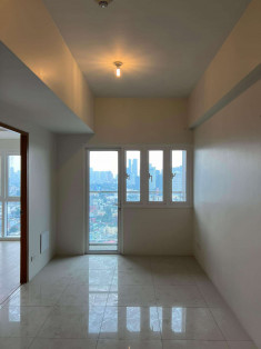 Clean Title RFO 1 BR With Balcony & Parking For Sale At Madison Park West BGC Taguig