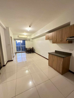 Clean Title RFO 2 Bedroom With Balcony & Parking For Sale At Brio Tower Makati