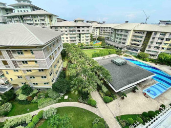 For Sale Special 2 Bedroom In One Serendra BGC (With Parking)