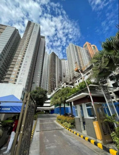 Assume Balance/Pasalo Condo Unit In A Prime Location At Pioneer Woodlands, Mandaluyong City