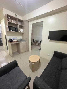 1 bedroom unit along EDSA CUBAO
