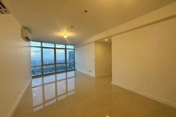 For Sale 3 Bedroom Unit At East Gallery Place With Parking Slot