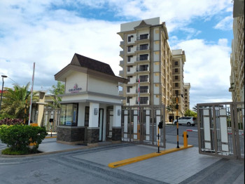 2-Bedroom Condo Unit For Sale in Asteria Residences, Parañaque